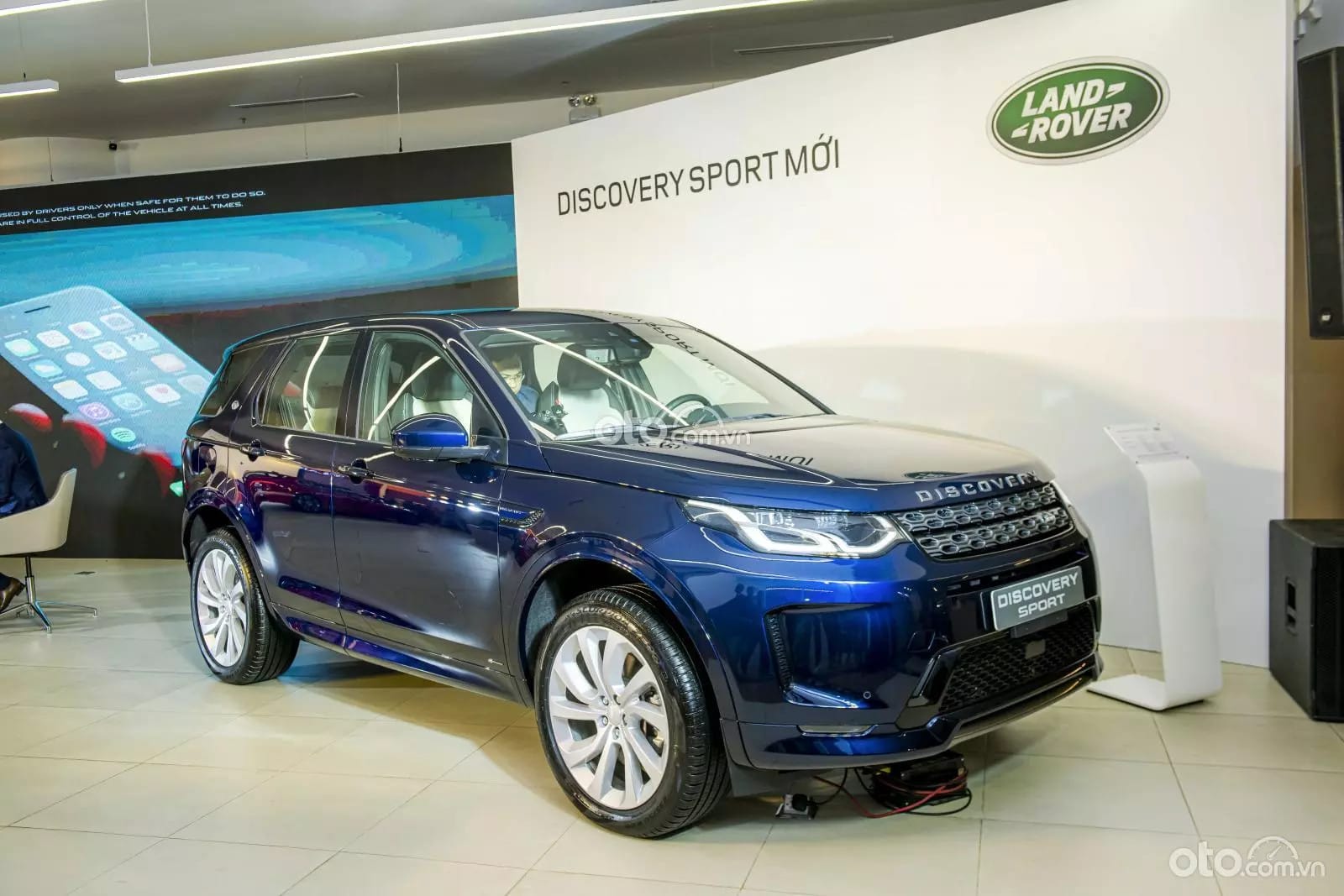 Giá xe Land Rover Discovery Sport mới nhất, thông tin giá xe Land Rover