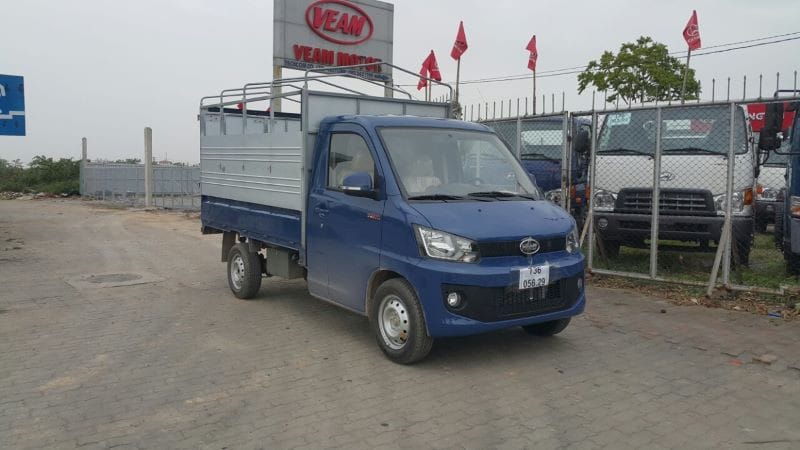Góc nhìn xe tải nhỏ 1 tấn Veam VPT095 thùng mui bạt