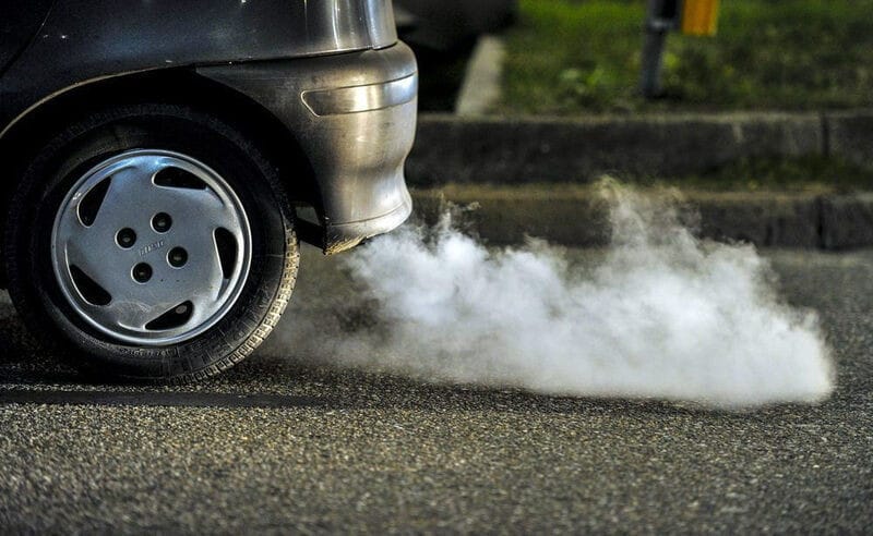 Greenhouse gas emissions là gì? Khí thải từ xe cộ là nguồn phát thải lớn