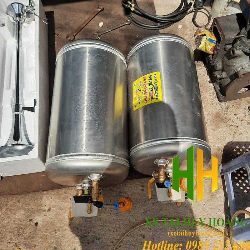 Hệ thống bình hơi kết hợp máy nén khí cho xe tải