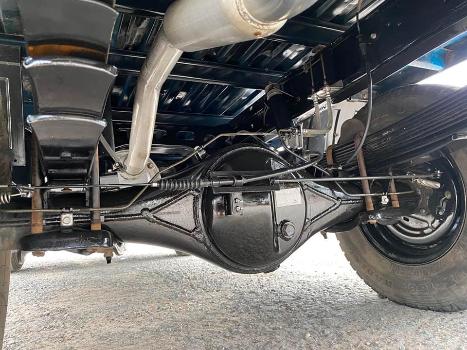 Hệ thống khung gầm và cầu xe tải Kia K250 cũ bền bỉ