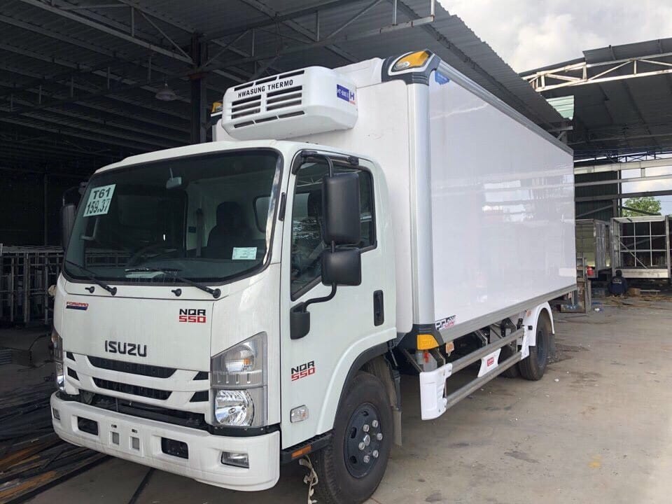 Hệ thống khung gầm và giảm xóc xe tải cũ tại Nghệ An