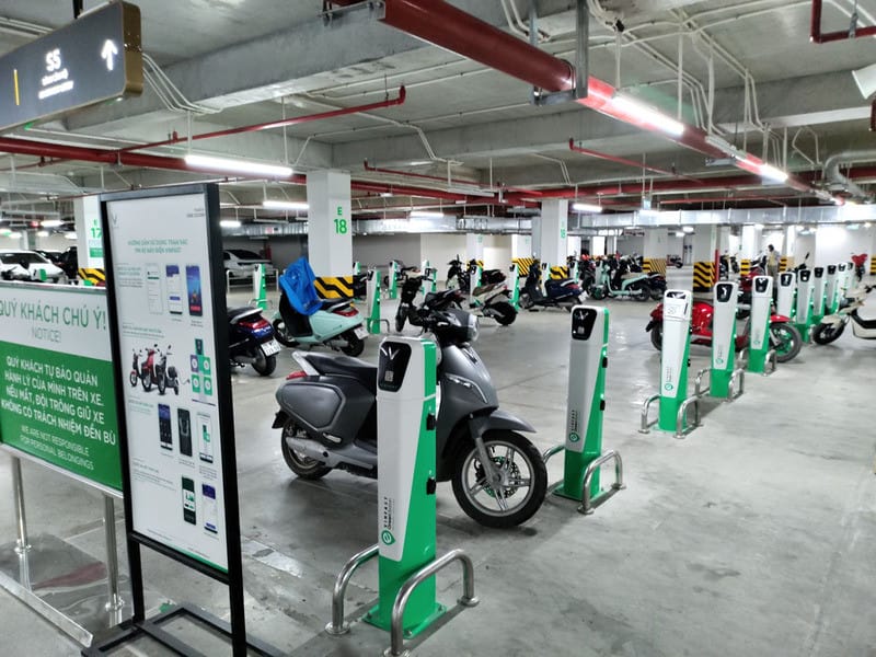 Hệ thống trạm sạc xe điện VinFast