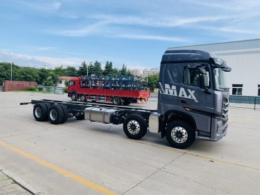 Hình ảnh cabin xe tải Howo Max, điểm nhấn quan trọng khi vẽ xe tải Howo chi tiết