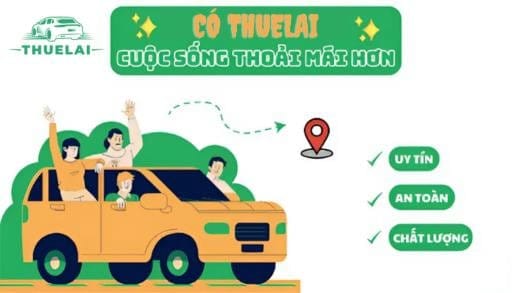 Hình ảnh ô tô di chuyển trên đường phố Hà Nội, thể hiện sự tiện lợi của dịch vụ cho thuê lái xe tại Hà Nội