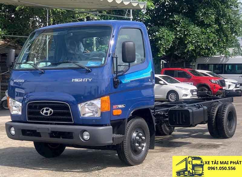 Hình ảnh tổng quan xe tải Hyundai 3 5 tấn W750L Euro 5 với thiết kế hiện đại và mạnh mẽ.