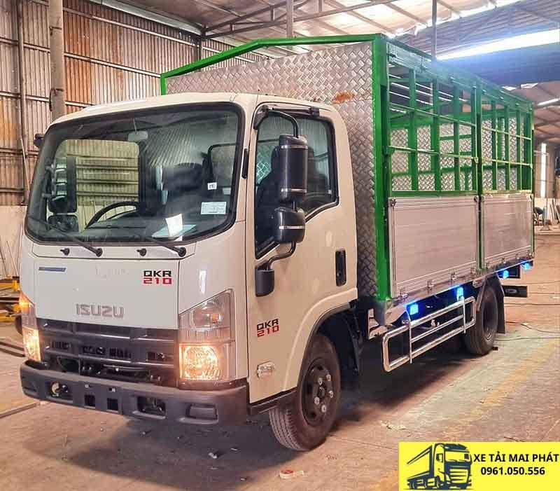 Hình ảnh tổng thể xe tải Isuzu QKR 210