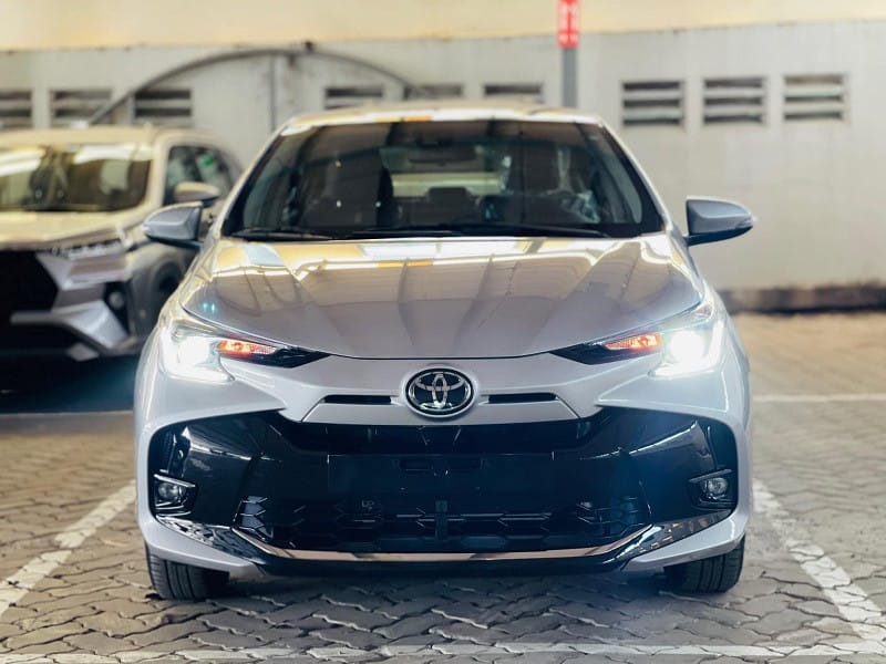 Hình ảnh Toyota Vios 2025 màu Bạc sang trọng, phong cách trẻ trung