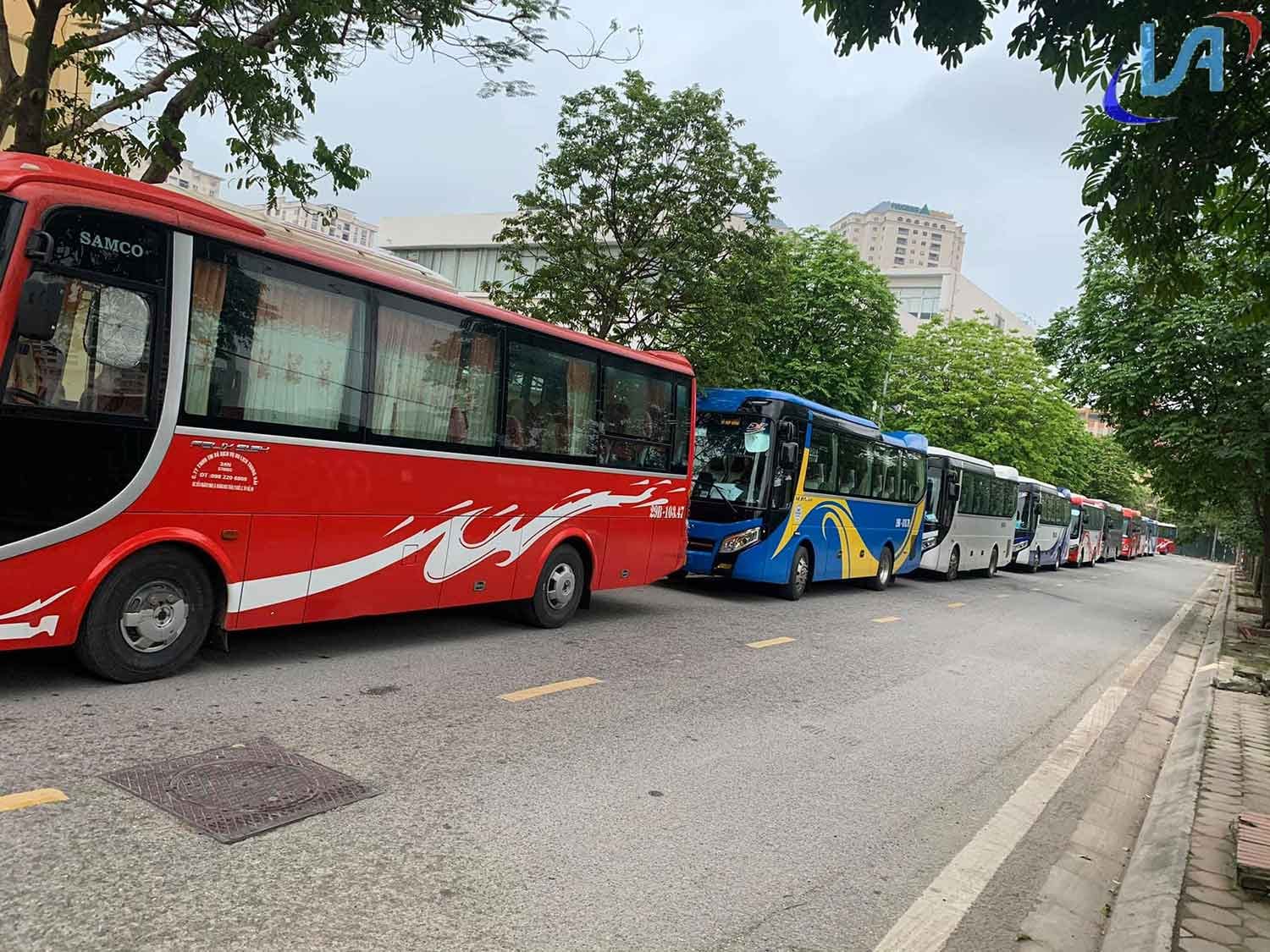 Hình ảnh xe 45 chỗ du lịch