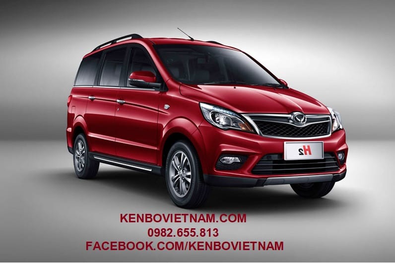 Hình ảnh xe 7 chỗ màu đỏ nổi bật