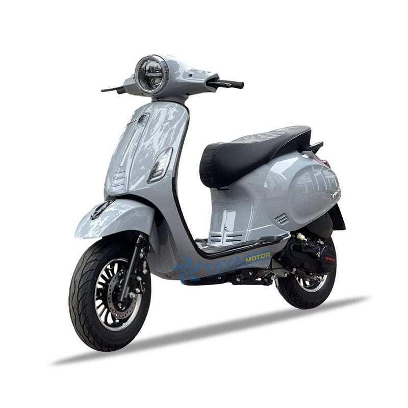 Hình ảnh xe máy 50cc DV Venus màu xanh, một trong những mẫu xe 50cc được ưa chuộng với thiết kế trẻ trung phù hợp cho học sinh, sinh viên.
