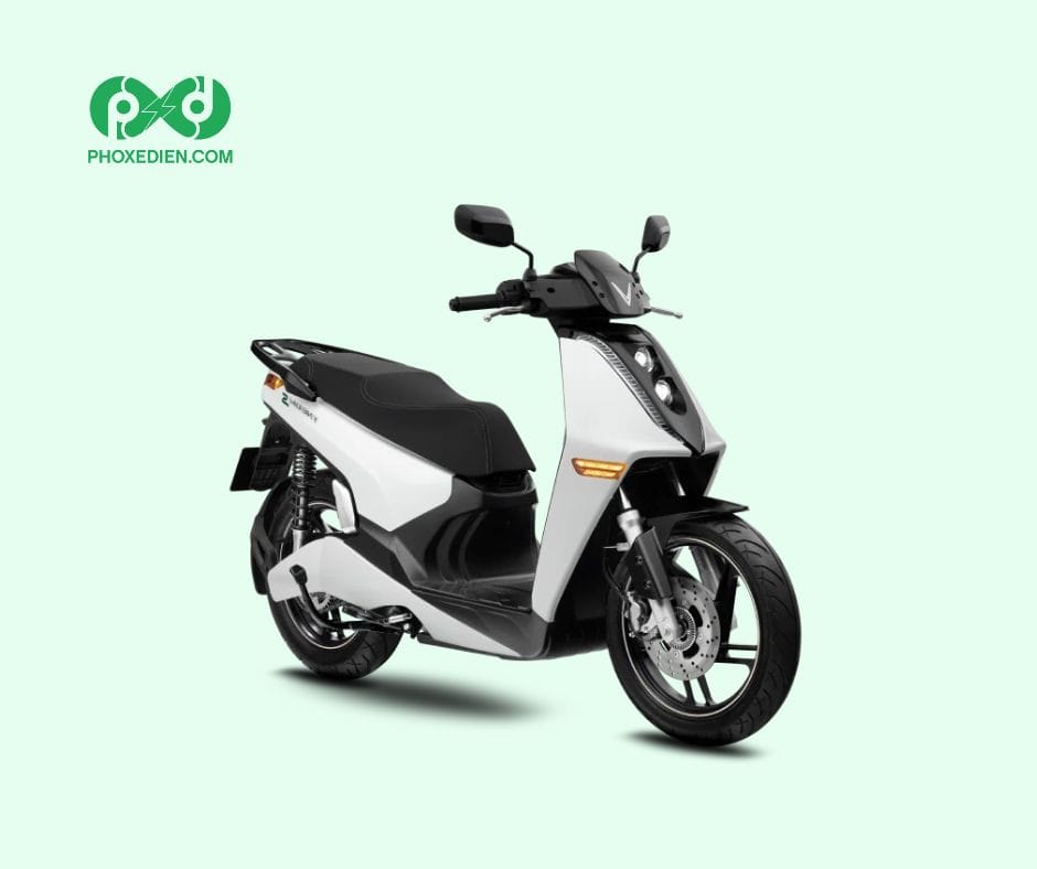 Hình ảnh xe máy điện VinFast Theon S với thiết kế nam tính, biểu tượng cho sức mạnh và công nghệ của các mẫu xe điện Vinfast