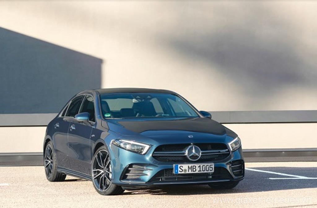 Hình ảnh xe Mercedes A-Class với thiết kế nhỏ gọn, trẻ trung và năng động