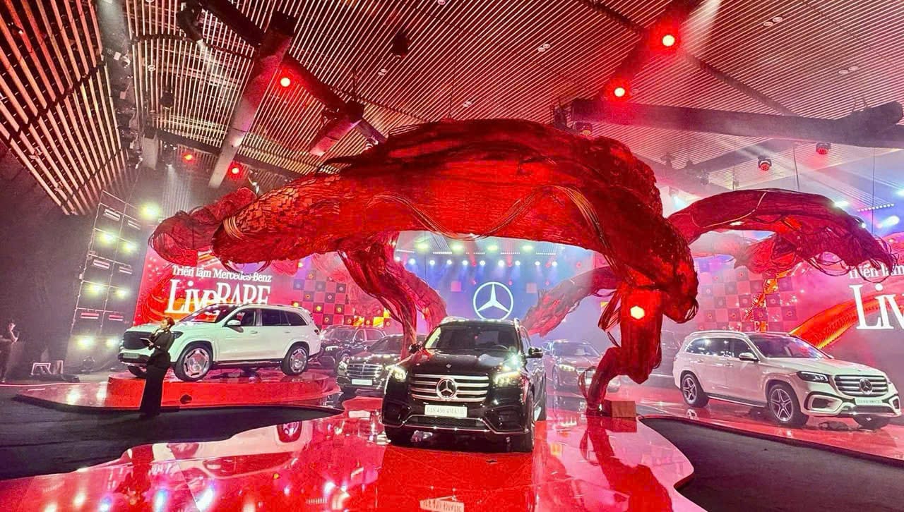 Hình ảnh xe Mercedes GLS 450 2025 Facelift ngoại thất mới