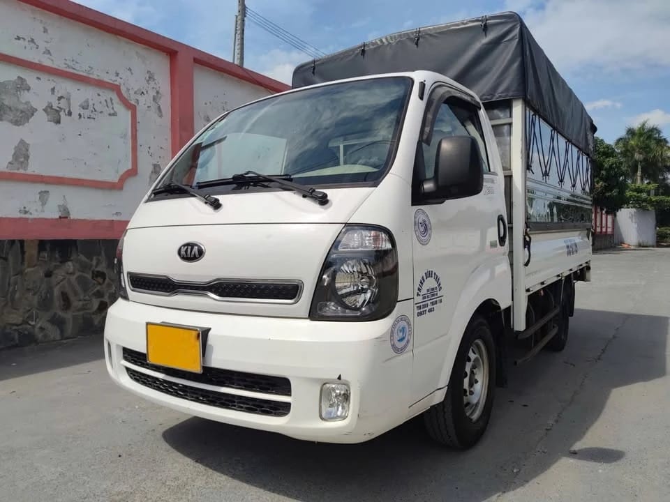 Hình ảnh xe tải Thaco Kia K200 1.9 tấn thùng mui bạt cũ tại Gia Lai