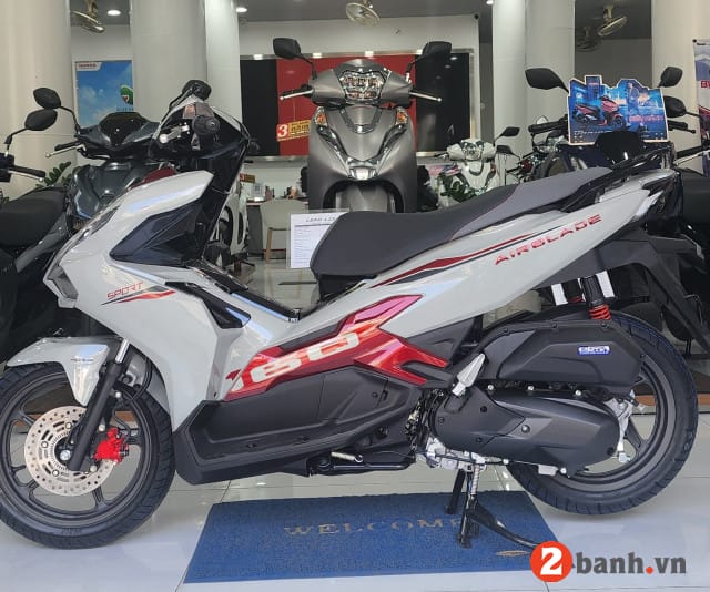 Honda Air Blade 160 ABS 2025 phiên bản Thể thao với động cơ eSP+ 4 van