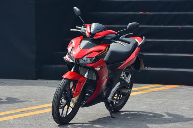Honda Winner X đỏ đen phiên bản đặc biệt ABS với thiết kế mạnh mẽ