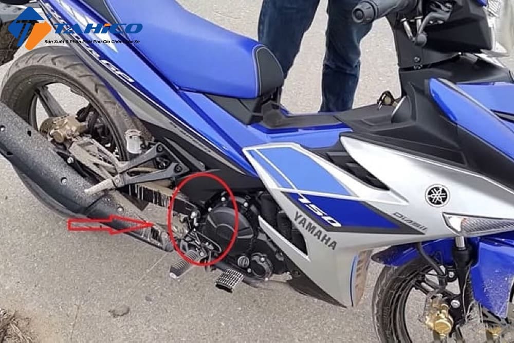 Hướng dẫn tư thế đạp khởi động xe máy số đúng kỹ thuật
