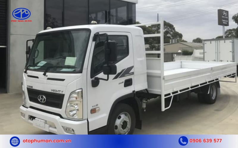 Hyundai Mighty QT 10 tấn đang hoạt động