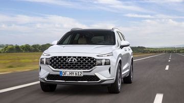 Hyundai SantaFe 2023, hình ảnh mẫu xe ô tô 7 chỗ SUV với diện mạo mới