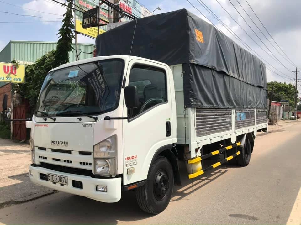 Isuzu 5 tấn cũ đời 2010