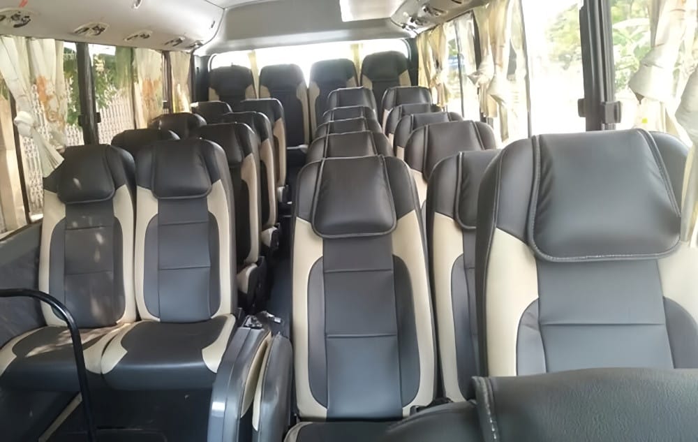 Khách hàng nên đặt vé trước để đảm bảo có chỗ ngồi trên chuyến xe của nhà xe Hiền Ân