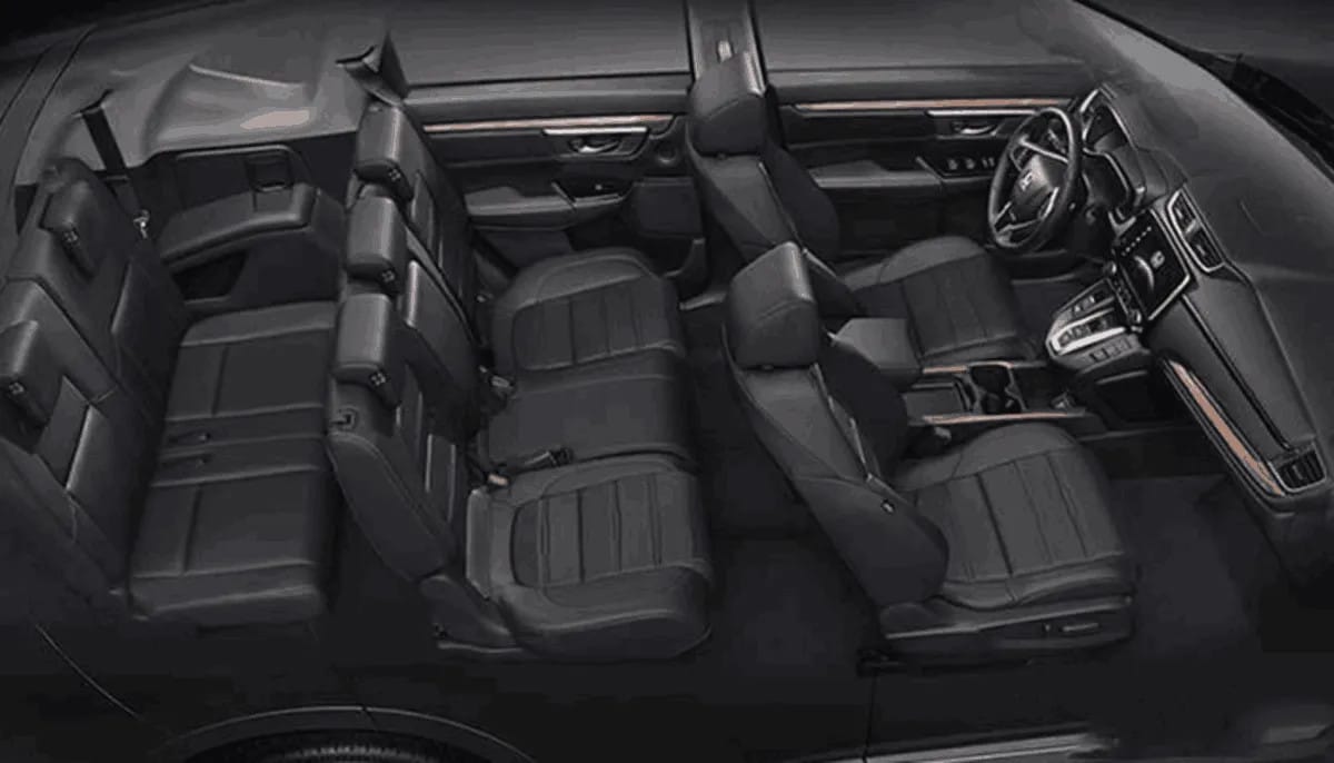 Khoang hành lý rộng rãi của Honda CRV 2025, đáp ứng nhu cầu chứa đồ cho gia đình