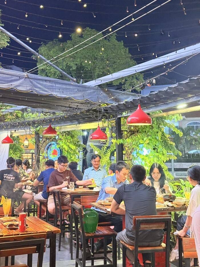 Không gian rộng rãi tại Phố Nướng Tokyo Bình Dương, địa điểm ăn uống lí tưởng