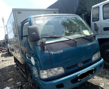 Kia K165 đời 2017 thùng kín đã qua sử dụng