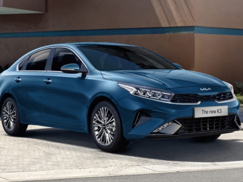 Kia K3, sedan hạng C với nội thất sang trọng cho gia đình