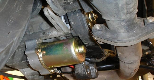 Kiểm tra củ đề khi xe máy không đề được kêu tạch tạch