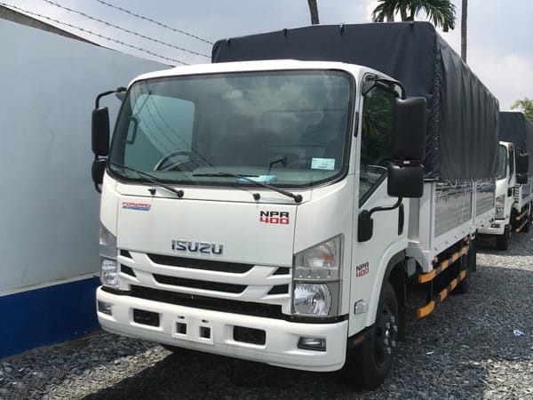 Kiểm tra kỹ thuật xe tải cũ trước khi mua bán ở Nghệ An