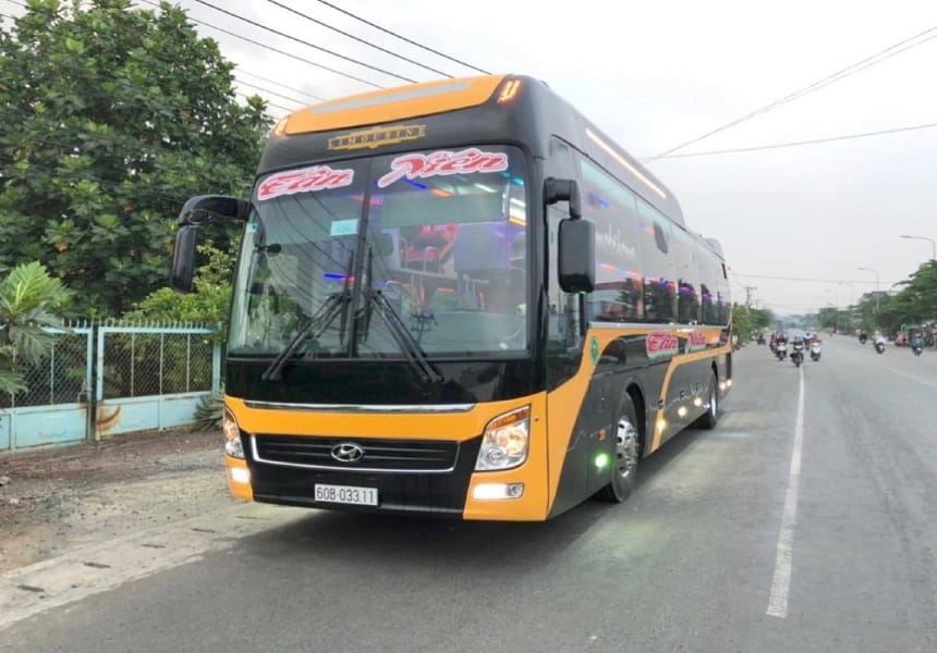 Kinh nghiệm đi xe khách Tân Niên