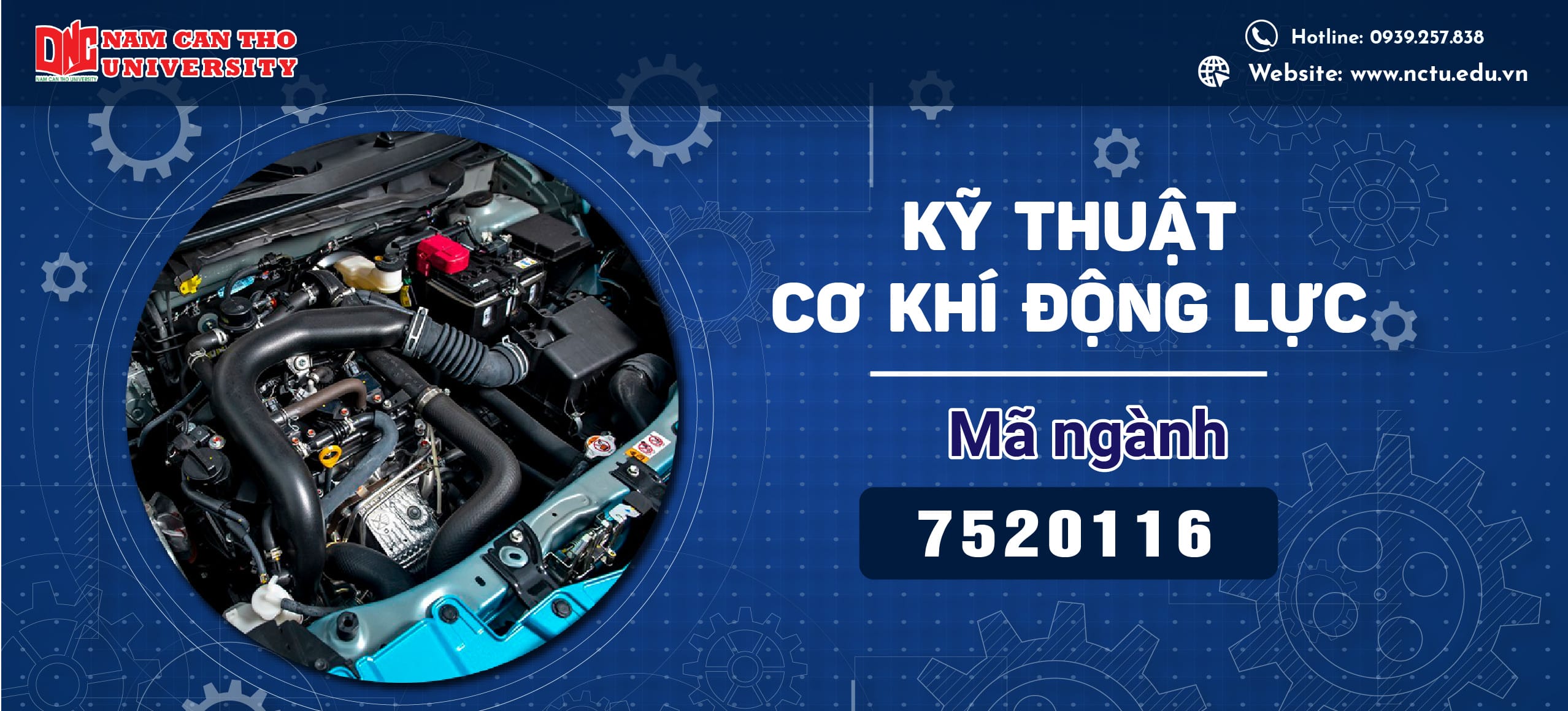 Kỹ sư đang phân tích hệ thống động lực xe ô tô, liên quan đến nguyên lý khí động học