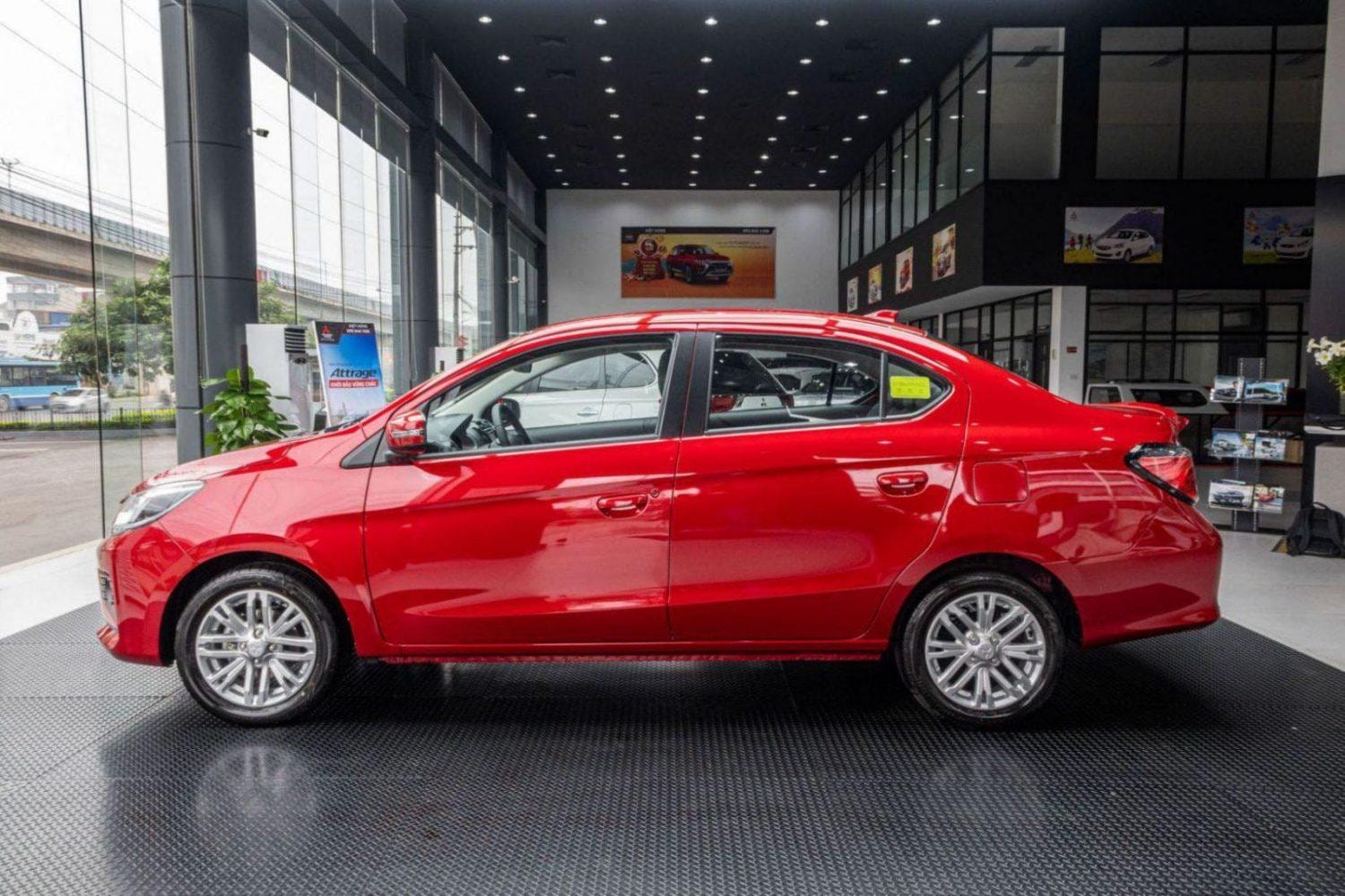 La-zăng đa chấu kép của Mitsubishi Attrage mới