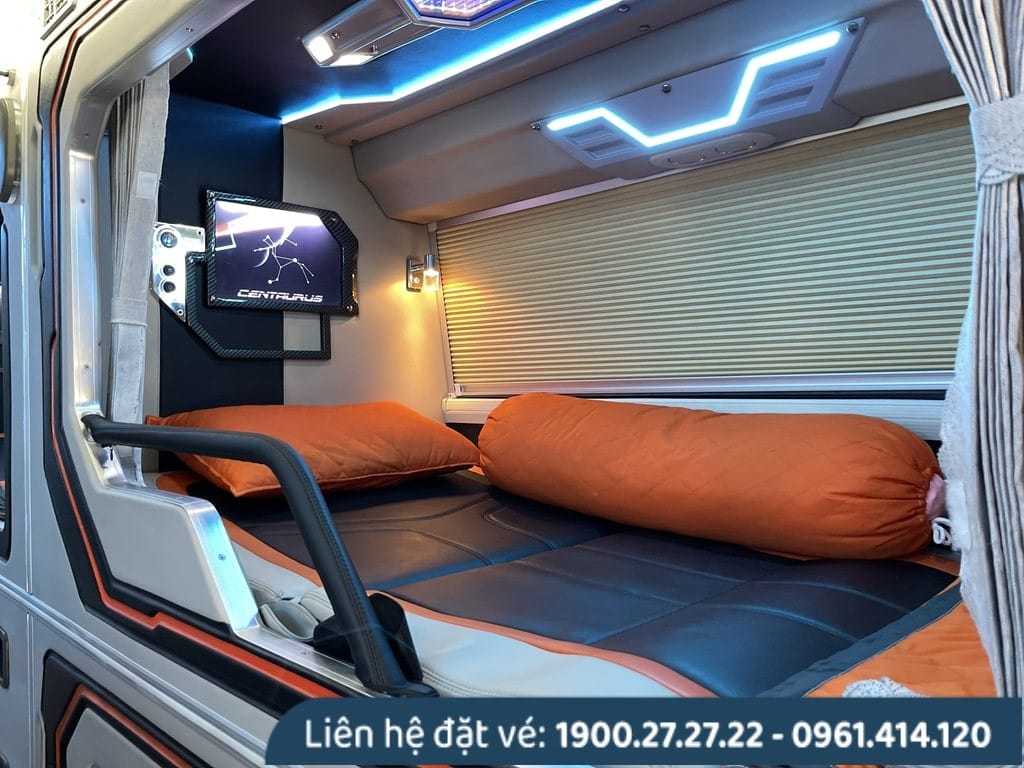 Limousine hiện đại phục vụ tuyến xe Sài Gòn Đắk Lắk