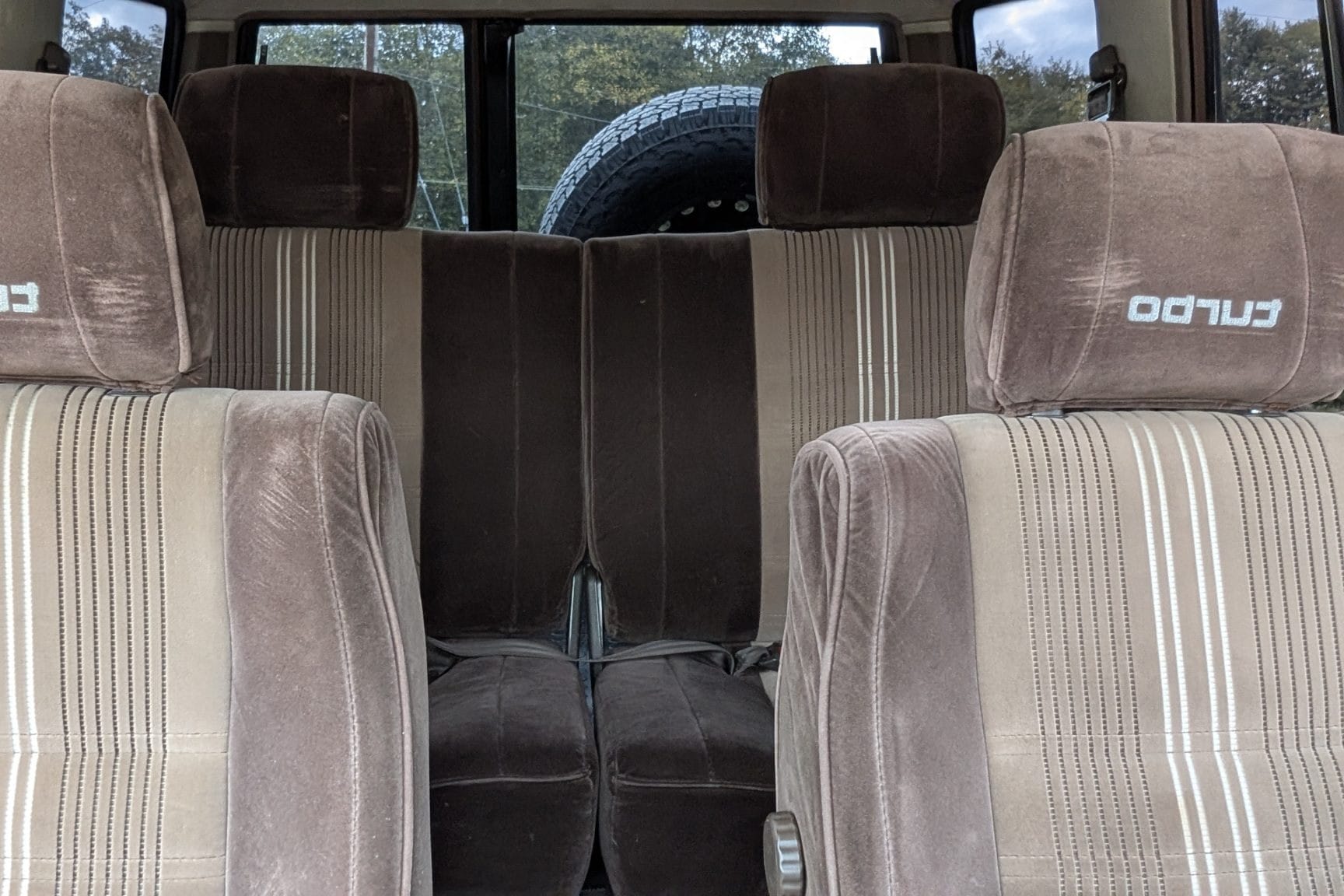 Lốp địa hình Falken Wild Peak A/T trên Toyota Land Cruiser Prado
