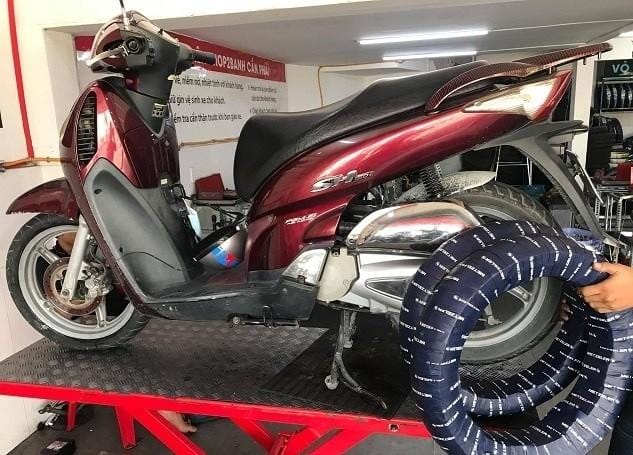 Lốp xe máy Honda SH
