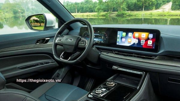 Màn hình giải trí cảm ứng 12 inch trên Ford Territory 2024