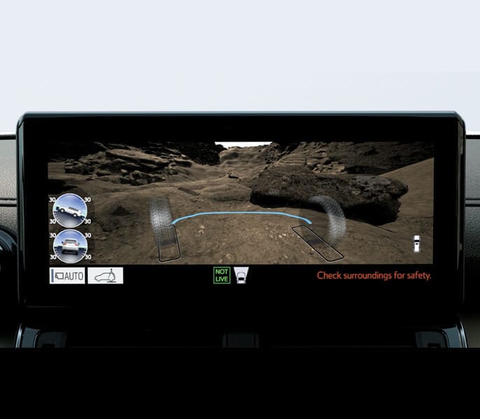 Màn hình giải trí trung tâm 12.3 inch và hệ thống loa JBL trên Toyota Land Cruiser, mang lại trải nghiệm nội thất cao cấp xứng tầm giá
