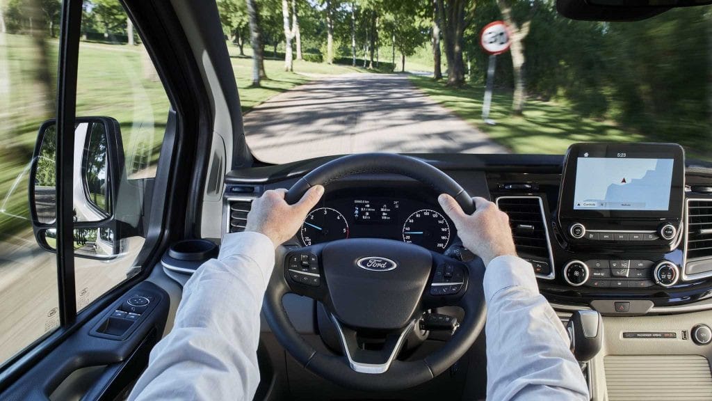 Màn hình giải trí trung tâm 8 inch tích hợp SYNC 3 của Ford Tourneo