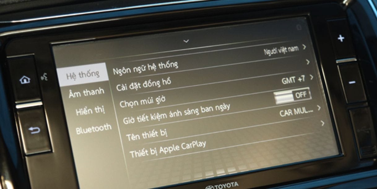 Màn hình giải trí và tiện nghi bên trong Toyota Vios, phù hợp kích thước xe