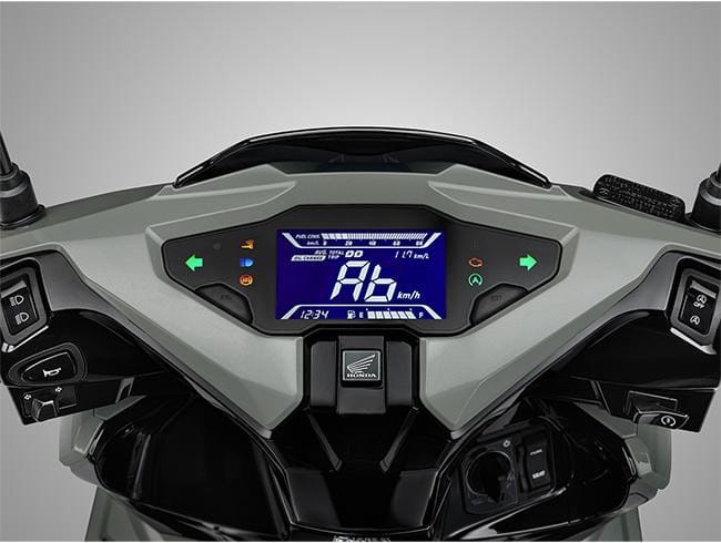 Mặt đồng hồ LCD của xe Air Blade 2022 hiển thị thông tin rõ nét