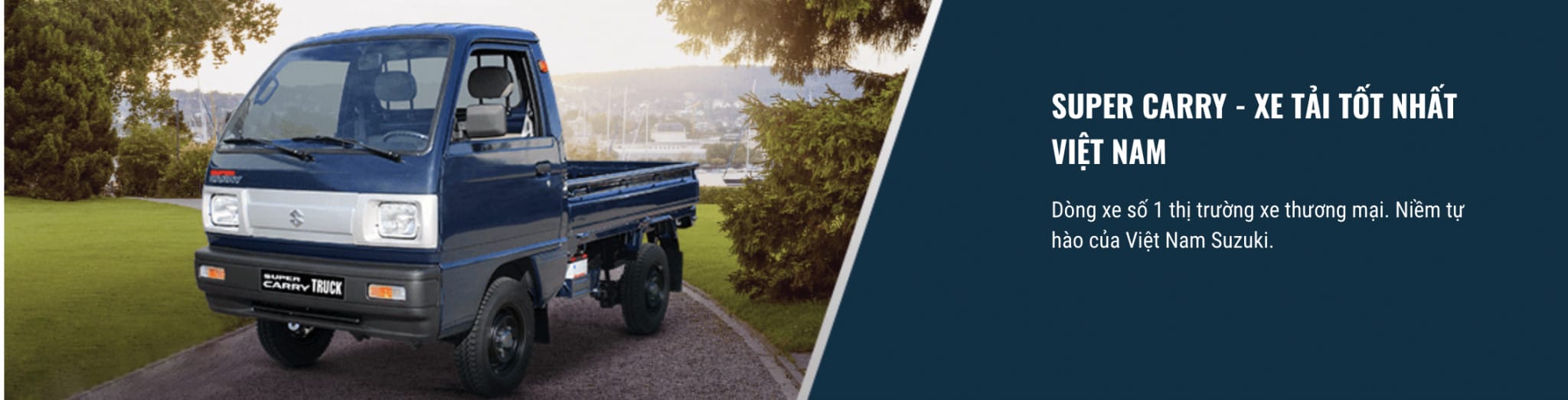Mặt trước của xe tải Suzuki Carry Pro, thể hiện thiết kế nhỏ gọn và tiện lợi cho việc di chuyển trong đô thị.