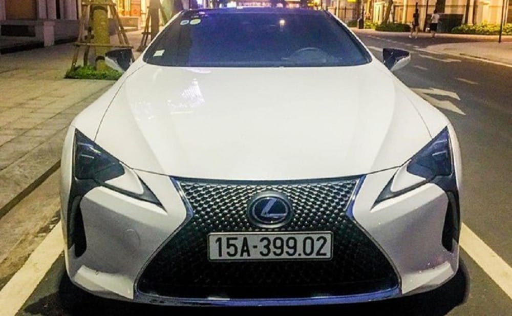 Mẫu biển số xe Hải Phòng với ký hiệu đầu số 15 và 16, biểu tượng của thành phố cảng