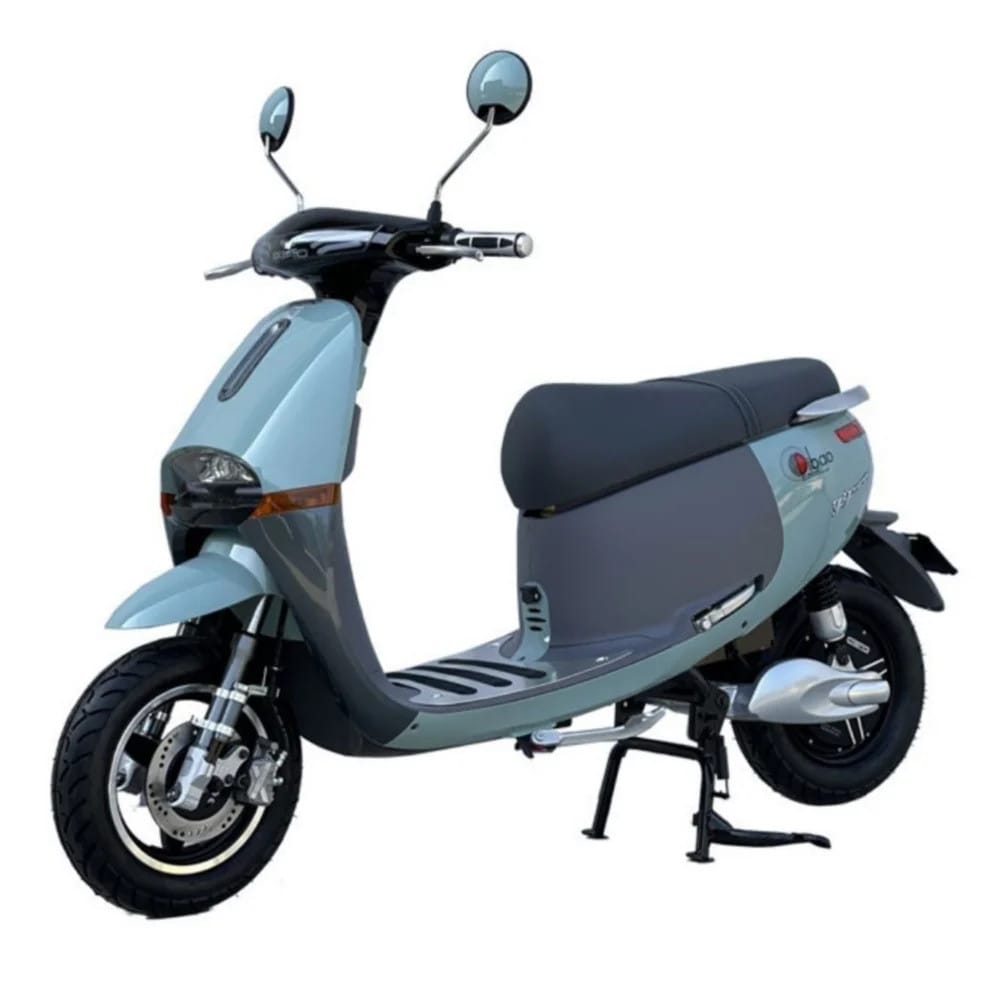 Mẫu xe điện Gogo với vẻ ngoài sang trọng, thu hút mọi ánh nhìn trên phố.