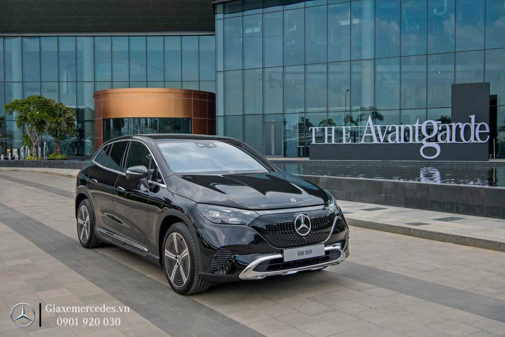 Mẫu xe điện Mercedes EQE 500 4Matic SUV tiên tiến, khám phá xe Mercedes giá bao nhiêu cho dòng xe xanh.