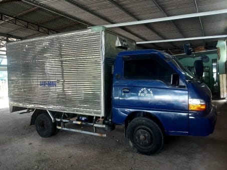 Mẫu xe tải Hyundai H100 1 tấn đời 2006, được đánh giá là dòng xe lành tính và ít hỏng vặt.