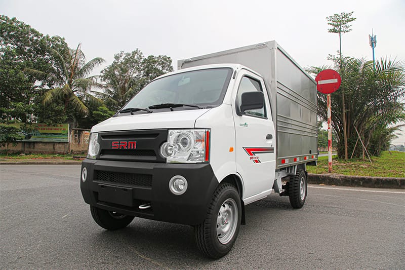 Mẫu xe tải nhỏ 1 tấn SRM K990 thùng kín chất lượng cao