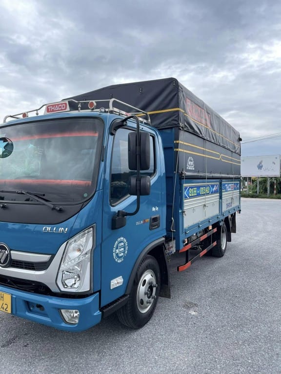 Mẫu xe tải Thaco Ollin 3 5 tấn cũ S700 đời 2022 thùng mui bạt màu xanh